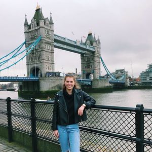 Meet your Posher, Alex